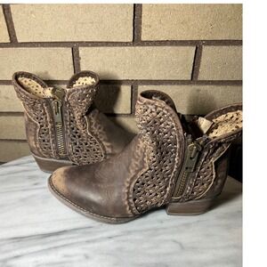Circle G by Corral Boots Womens Brown Leather Laser Cut Zipper Ankle Boots 8 1/2